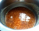 A picture of step 4 of Paruppu payasam / moong dal kheer.