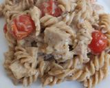 Foto del paso 5 de la receta: Pasta con pollo, trufa y queso feta