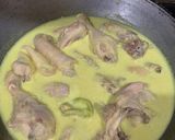 Foto langkah ke 1 dari resep Ayam Goreng Kremes ala Mbok Berek.