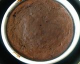 A picture of step 4 of Cardmom espresso choco cake.