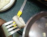 A picture of step 5 of Suji Nimki.