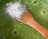 Foto langkah ke 3 dari resep Tajin Sanapora (Bubur Hijau).