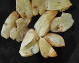 A picture of step 3 of Dahi masaledaar aloo.