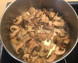 Foto del paso 1 de la receta: Solomillos estilo estrogonof