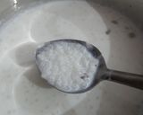 A picture of step 2 of Sabudana kheer.