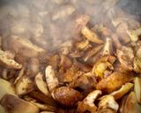 Foto del paso 6 de la receta: Spaghetti con grelos y shiitakes