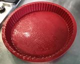 Une image de l'étape 2 de Tarte renversée aux pêches de vigne et amandes.