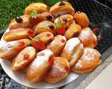 Foto langkah ke 7 dari resep Donat bomboloni super lembut.