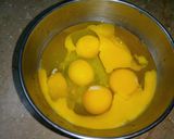 A picture of step 5 of One Bite Egg Scrambled Bread.
