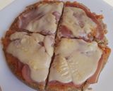 Foto del paso 3 de la receta: Pizza de avena con pocos ingredientes