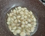 Foto del paso 3 de la receta: Ajos confitados!