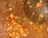 Foto langkah ke 2 dari resep Telur Chili Padi.
