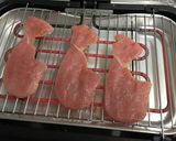 Foto del paso 2 de la receta: Pechugas de pavo, jamón de York y queso