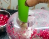 अनार और सेब का रस (anar aur seb ka ras recipe in Hindi) रेसिपी चरण 2 फोटो