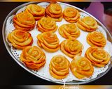 صورة لخطوة 2 من وصفة حلى الورود  المعسلة - Sweet Rose Flower