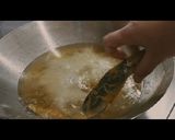 Foto langkah ke 7 dari resep Ikan lele rasa ayam goreng lengkuas.