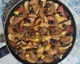 Foto del paso 4 de la receta: Tarta de frutas al sartén🥮🍏