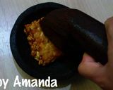 Foto langkah ke 4 dari resep Tempe Penyet Sambel Kencur.