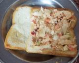 A picture of step 3 of Chicken coleslaw Sandwich.