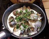 Foto del paso 3 de la receta: Espaguetis con almejas al ajillo