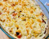 A picture of step 4 of Chicken breast with vegetables in cheese sauce.
