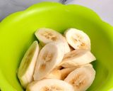 Foto langkah ke 1 dari resep Molen pisang.