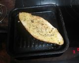 Foto del paso 2 de la receta: Pan rustico al ajo a la plancha