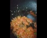 A picture of step 2 of Bread chicken veg noodles pockets.