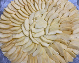 Foto del paso 2 de la receta: Tarta fina de manzana en hojaldre