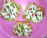 Foto langkah ke 3 dari resep Pizza roti tawar.