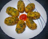 A picture of step 4 of Spinach Cheese Bullets.