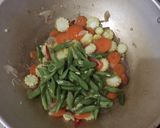Foto langkah ke 6 dari resep Tumis buncis wortel jamur jagung muda.