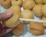 Foto langkah ke 8 dari resep Donat bomboloni empuk&enak.