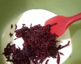बीटरूट हेल्दी उत्तपम (beetroot uttapam recipe in marathi) रेसिपी स्टेप 2 फोटो 