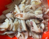 Foto langkah ke 1 dari resep 183. Cumi ungkep cabe hijau.