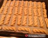 Aromatic orange-cinnamon koulourakia recipe step 2 photo