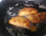 A picture of step 11 of Chicken half moons pie.