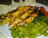 Foto langkah ke 5 dari resep Ikan Kembung Panggang Bumbu Padang.