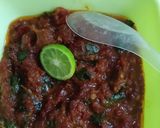 Foto langkah ke 3 dari resep Sambal Terasi Kemangi.