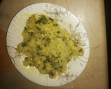 A picture of step 4 of Alo ka bhurta.