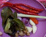 Foto langkah ke 4 dari resep Bunga Pepaya Manado.