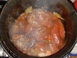 Guiso de mondongo y codillo de cerdo