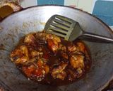 Foto langkah ke 4 dari resep Ayam goreng mentega.