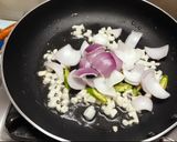 A picture of step 2 of Walnut Schezwan Stir Fry.
