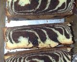 Foto langkah ke 5 dari resep Bolu zebra Ala Riyani.