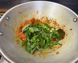 Foto langkah ke 8 dari resep Nasi Bakar Daging Rica Rica Kemangi.