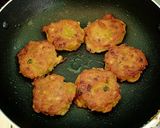 মসুর ডালবাটা দিয়ে কুমড়া ফুলের বড়া (masoor dal bata diye kumro fuler bora recipe in Bengali) রেসিপির ধাপ 3 ছবি