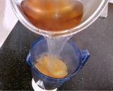 A picture of step 5 of Refreshing homemade peach juice😋.