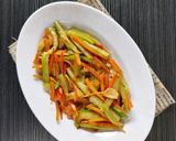 Foto langkah ke 3 dari resep Tumis Timun Wortel.