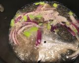 A picture of step 2 of Dill Fish Soup with Pomfret.